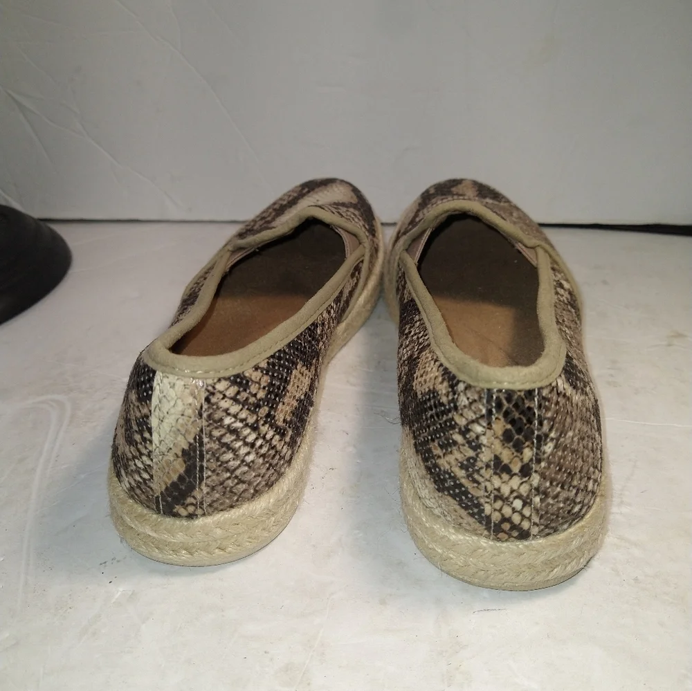 Clarks Azella Theoni Snakeskin Espadrille Slip on Loafer Flats Women's sz 7M